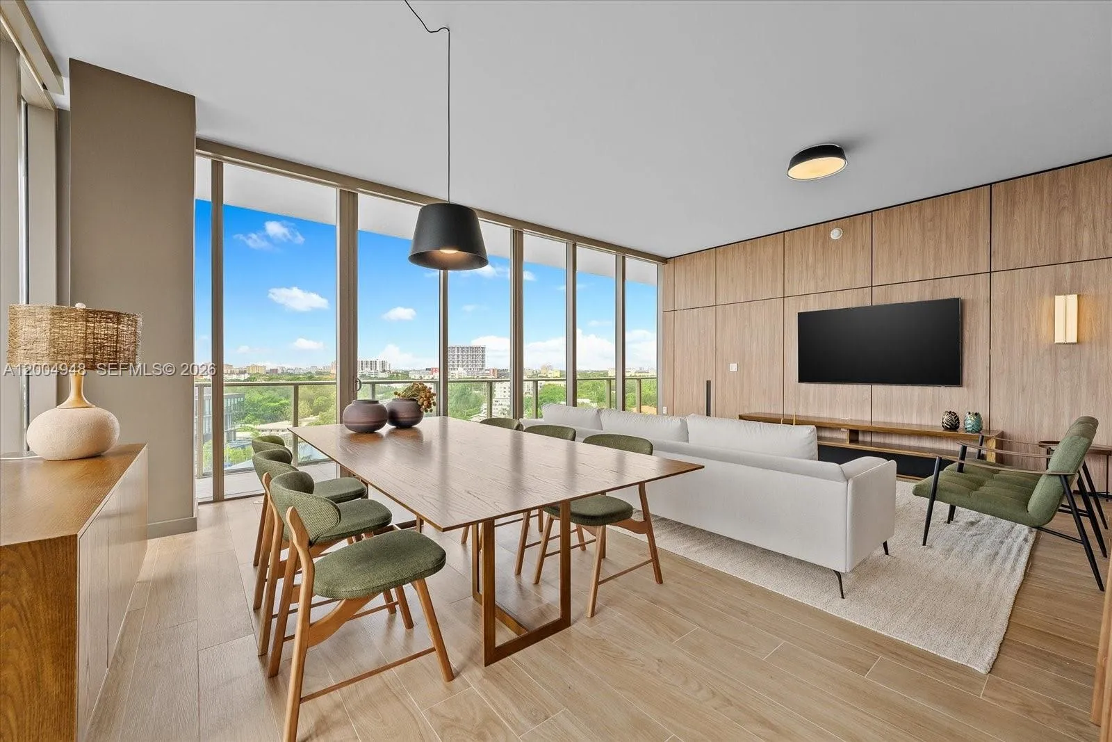 2678 Tigertail Ave 701, Miami, Florida 33133, Miami, Florida 33133, 3 Bedrooms Bedrooms, ,3 BathroomsBathrooms,Residential,For Sale,2678 Tigertail Ave 701, Miami, Florida 33133,A12004948