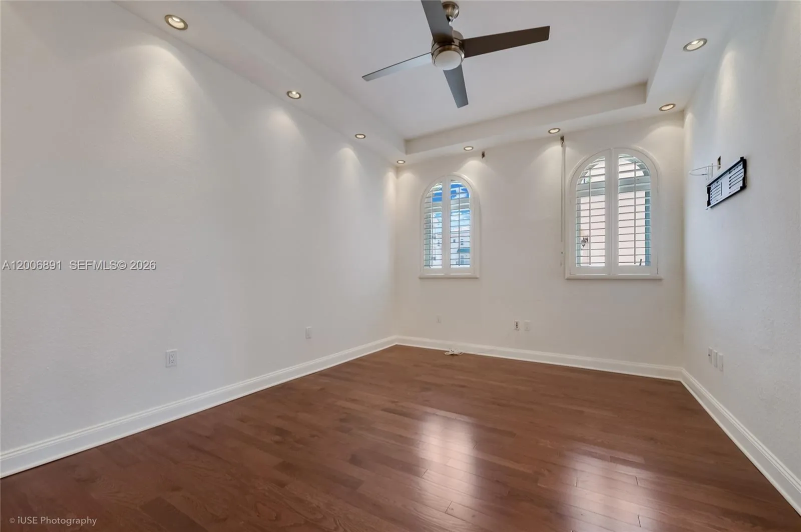 13643 Deering Bay Dr 146, Coral Gables, Florida 33, Coral Gables, Florida 33158, 3 Bedrooms Bedrooms, ,2 BathroomsBathrooms,Residential,For Sale,13643 Deering Bay Dr 146, Coral Gables, Florida 33,A12006891