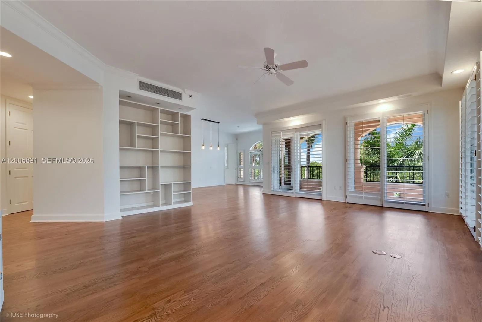 13643 Deering Bay Dr 146, Coral Gables, Florida 33, Coral Gables, Florida 33158, 3 Bedrooms Bedrooms, ,2 BathroomsBathrooms,Residential,For Sale,13643 Deering Bay Dr 146, Coral Gables, Florida 33,A12006891