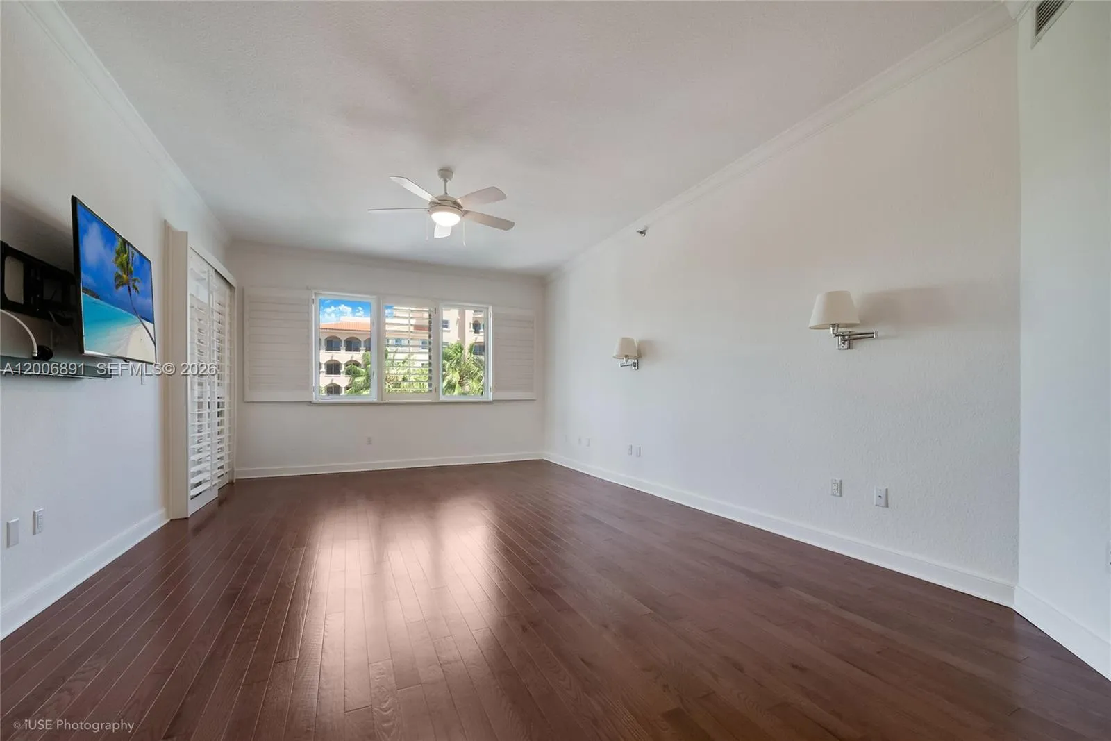 13643 Deering Bay Dr 146, Coral Gables, Florida 33, Coral Gables, Florida 33158, 3 Bedrooms Bedrooms, ,2 BathroomsBathrooms,Residential,For Sale,13643 Deering Bay Dr 146, Coral Gables, Florida 33,A12006891