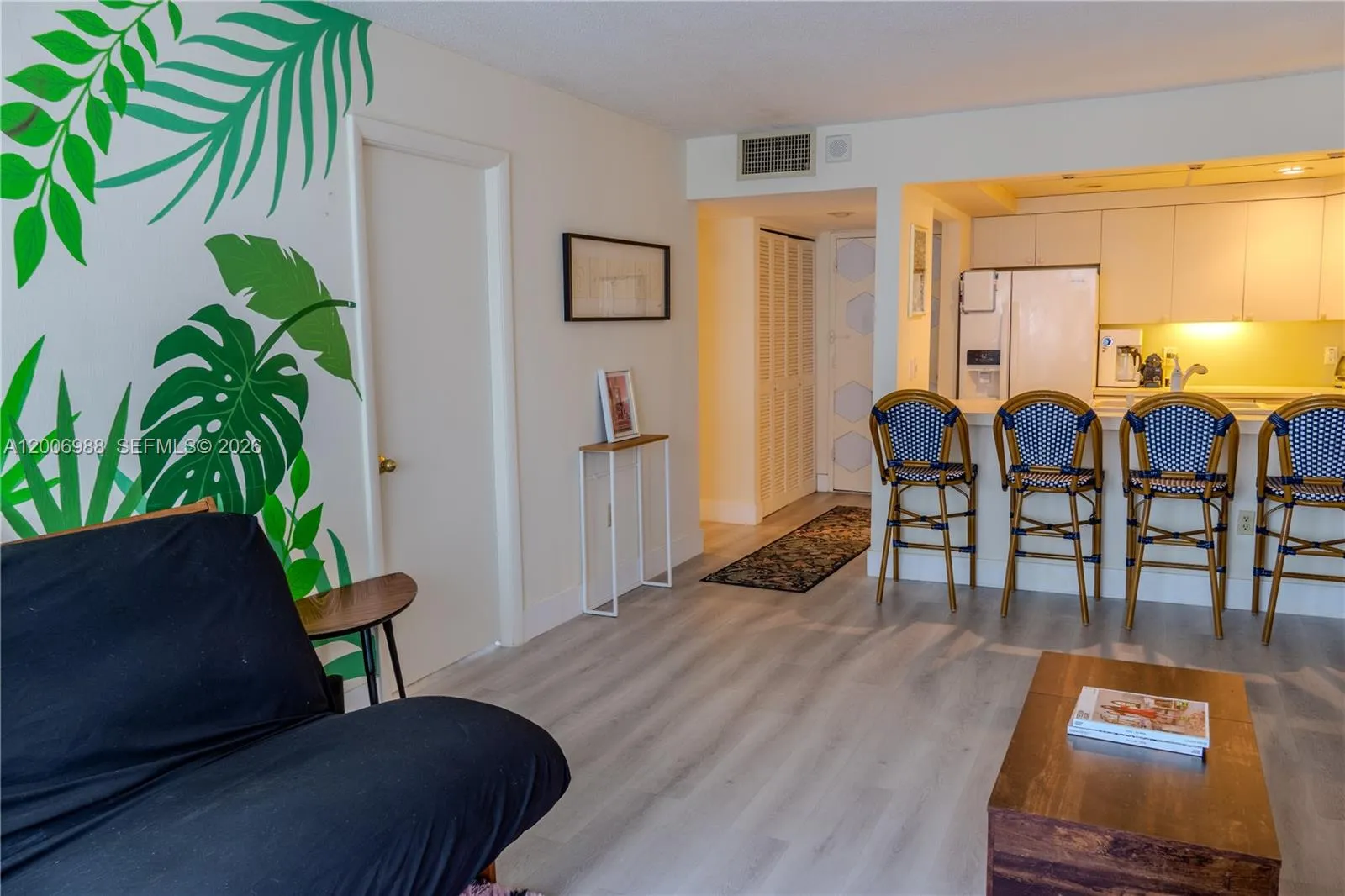 401 Ocean Dr 222, Miami Beach, Florida 33139, Miami Beach, Florida 33139, 1 Bedroom Bedrooms, ,1 BathroomBathrooms,Residential,For Sale,401 Ocean Dr 222, Miami Beach, Florida 33139,A12006988