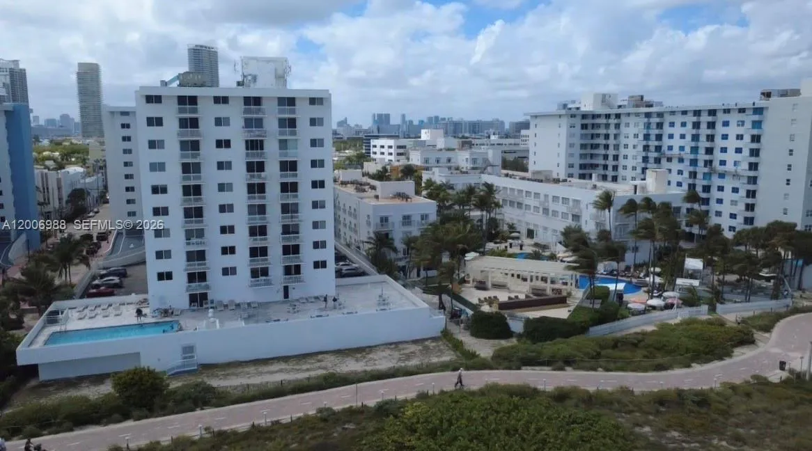 401 Ocean Dr 222, Miami Beach, Florida 33139, Miami Beach, Florida 33139, 1 Bedroom Bedrooms, ,1 BathroomBathrooms,Residential,For Sale,401 Ocean Dr 222, Miami Beach, Florida 33139,A12006988
