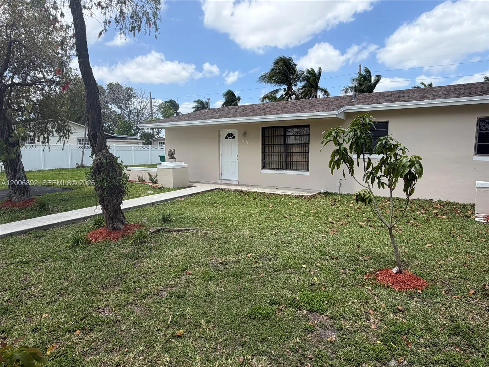 10375 Sw 152nd Ter, Miami, Florida 33157, Miami, Florida 33157, 4 Bedrooms Bedrooms, ,2 BathroomsBathrooms,Residential Lease,For Rent,10375 Sw 152nd Ter, Miami, Florida 33157,A12006892