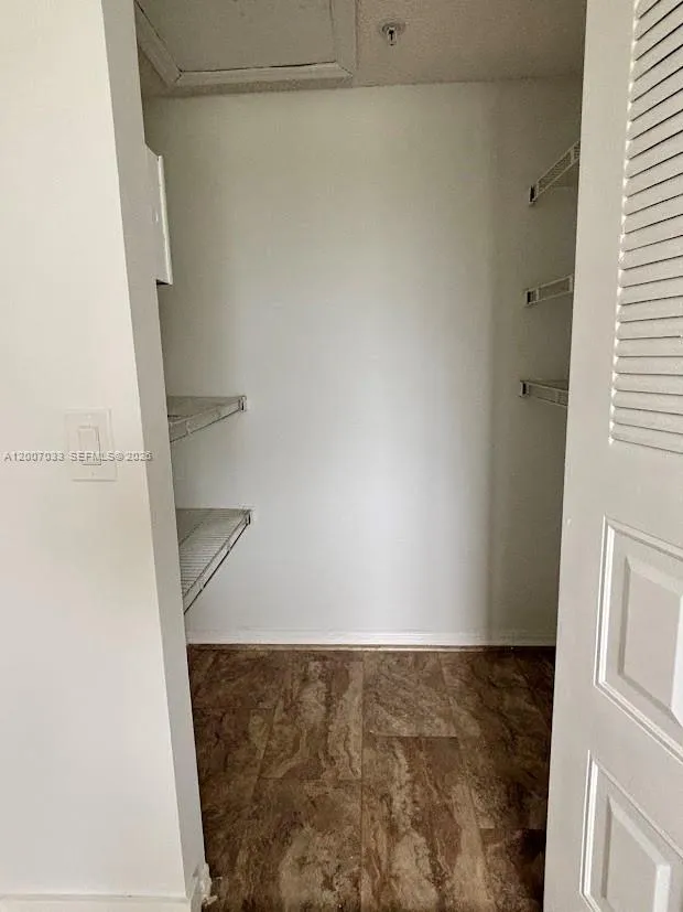 450 S Park Rd 5-307, Hollywood, Florida 33021, Hollywood, Florida 33021, 3 Bedrooms Bedrooms, ,2 BathroomsBathrooms,Residential Lease,For Rent,450 S Park Rd 5-307, Hollywood, Florida 33021,A12007033
