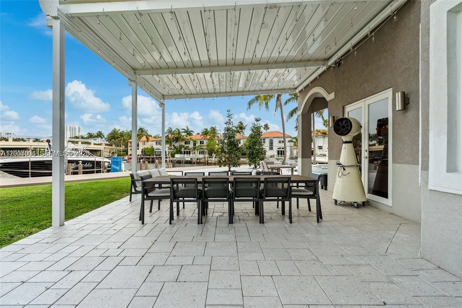 1260 Harbor Ct, Hollywood, Florida 33019, Hollywood, Florida 33019, 6 Bedrooms Bedrooms, ,6 BathroomsBathrooms,Residential,For Sale,1260 Harbor Ct, Hollywood, Florida 33019,A12007036