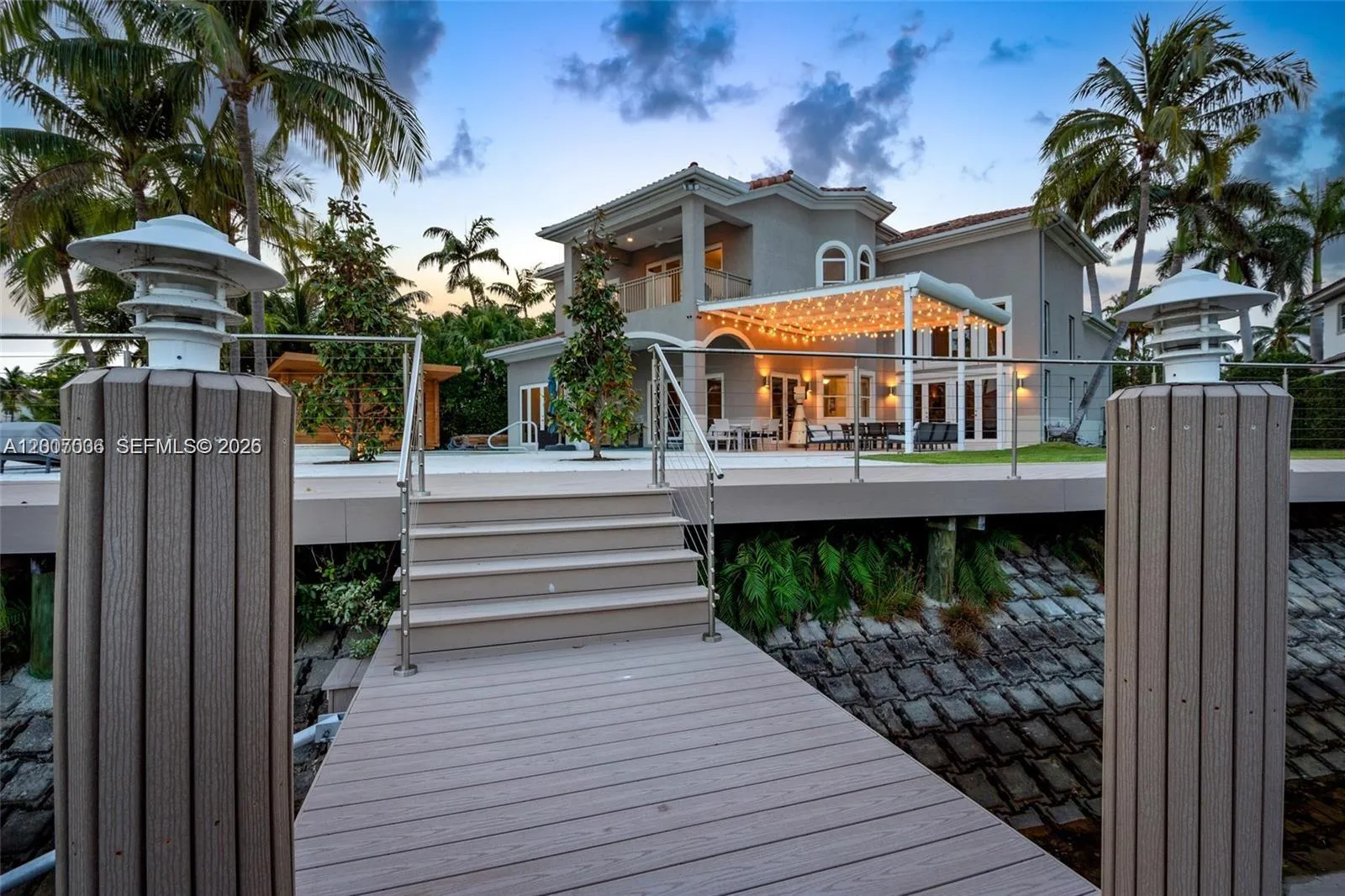 1260 Harbor Ct, Hollywood, Florida 33019, Hollywood, Florida 33019, 6 Bedrooms Bedrooms, ,6 BathroomsBathrooms,Residential,For Sale,1260 Harbor Ct, Hollywood, Florida 33019,A12007036