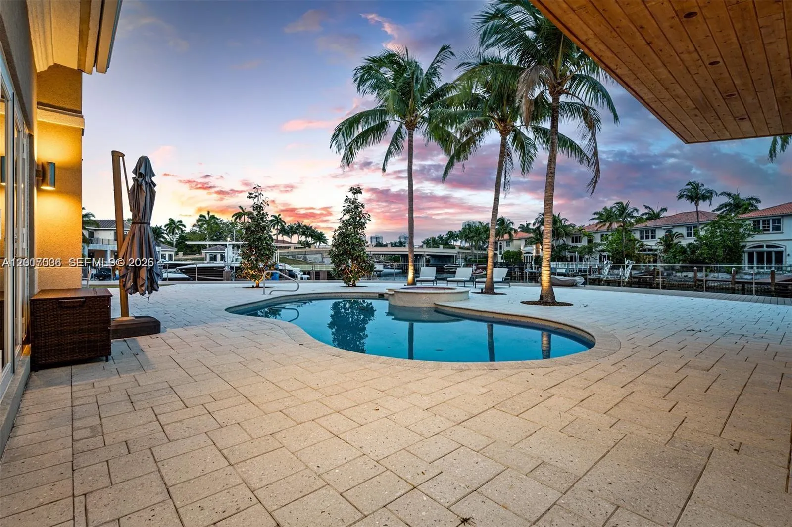 1260 Harbor Ct, Hollywood, Florida 33019, Hollywood, Florida 33019, 6 Bedrooms Bedrooms, ,6 BathroomsBathrooms,Residential,For Sale,1260 Harbor Ct, Hollywood, Florida 33019,A12007036