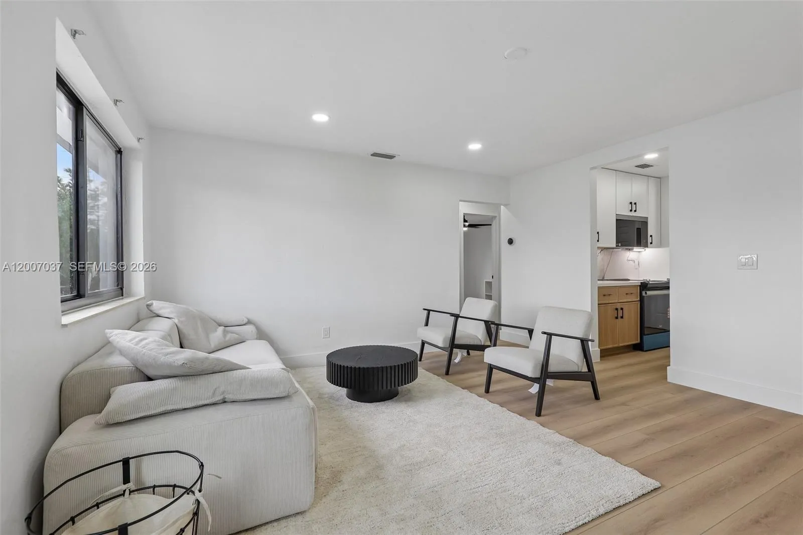 6595 Sw 31st St, Miami, Florida 33155, Miami, Florida 33155, 2 Bedrooms Bedrooms, ,1 BathroomBathrooms,Residential,For Sale,6595 Sw 31st St, Miami, Florida 33155,A12007037