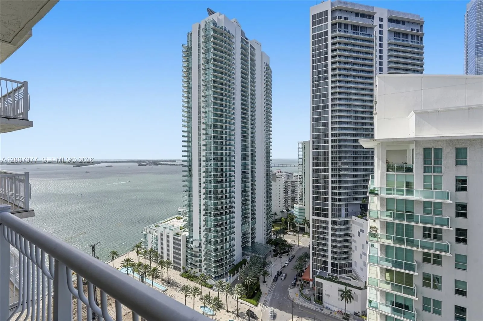 1200 Brickell Bay Dr 2603, Miami, Florida 33131, Miami, Florida 33131, 1 Bedroom Bedrooms, ,1 BathroomBathrooms,Residential,For Sale,1200 Brickell Bay Dr 2603, Miami, Florida 33131,A12007077