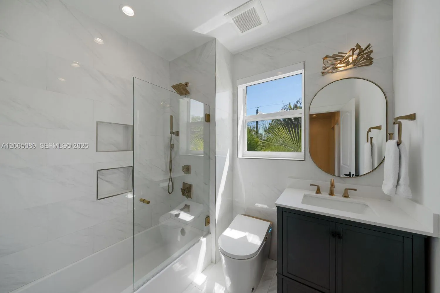 130 Ne 45th St, Miami, Florida 33137, Miami, Florida 33137, 4 Bedrooms Bedrooms, ,3 BathroomsBathrooms,Residential,For Sale,130 Ne 45th St, Miami, Florida 33137,A12005089