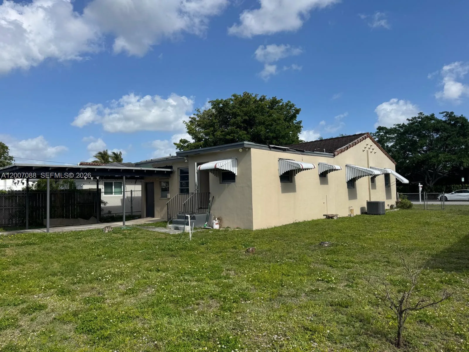 1812 Fillmore St, Hollywood, Florida 33020, Hollywood, Florida 33020, 3 Bedrooms Bedrooms, ,2 BathroomsBathrooms,Residential Lease,For Rent,1812 Fillmore St, Hollywood, Florida 33020,A12007088