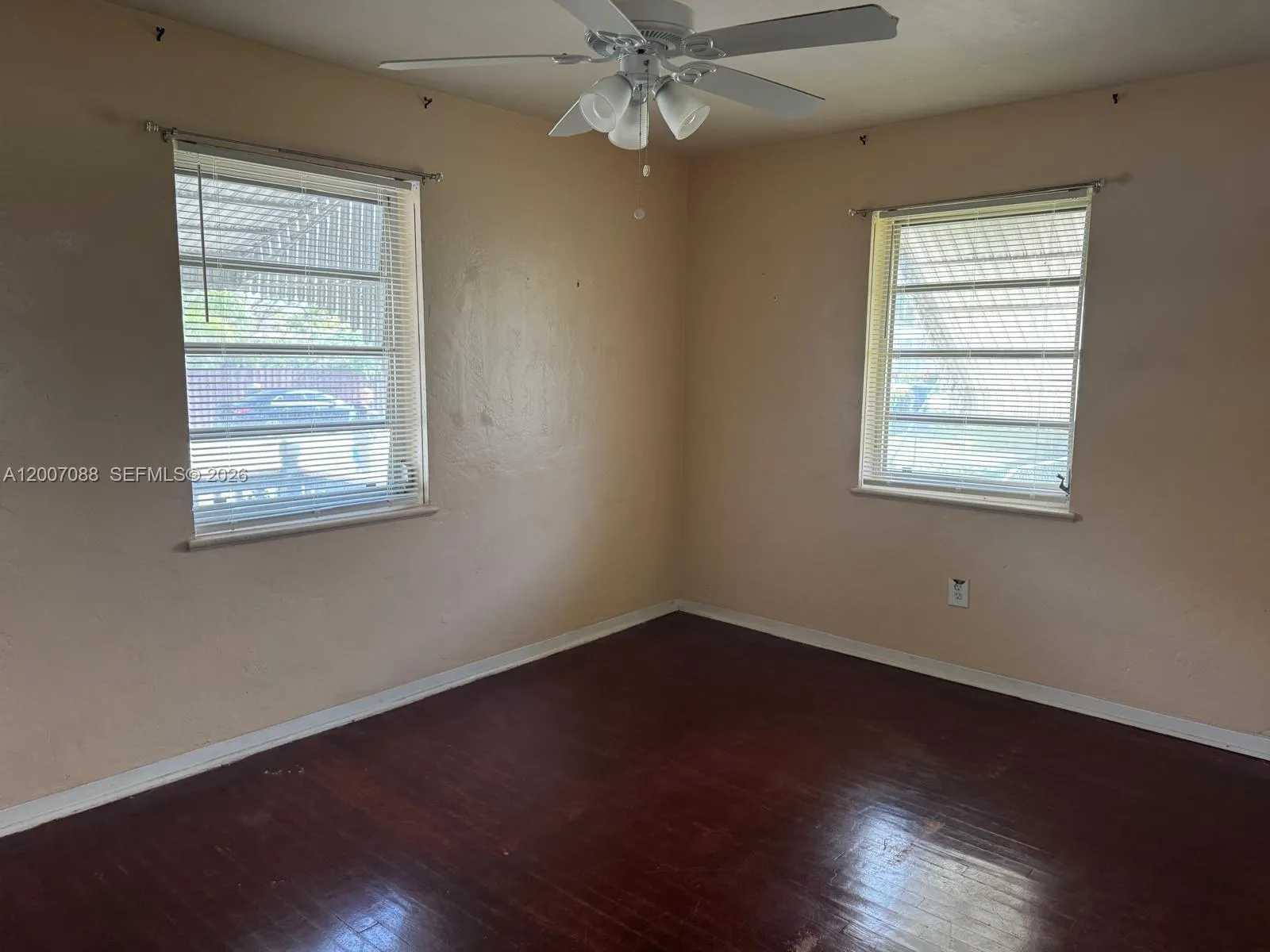 1812 Fillmore St, Hollywood, Florida 33020, Hollywood, Florida 33020, 3 Bedrooms Bedrooms, ,2 BathroomsBathrooms,Residential Lease,For Rent,1812 Fillmore St, Hollywood, Florida 33020,A12007088