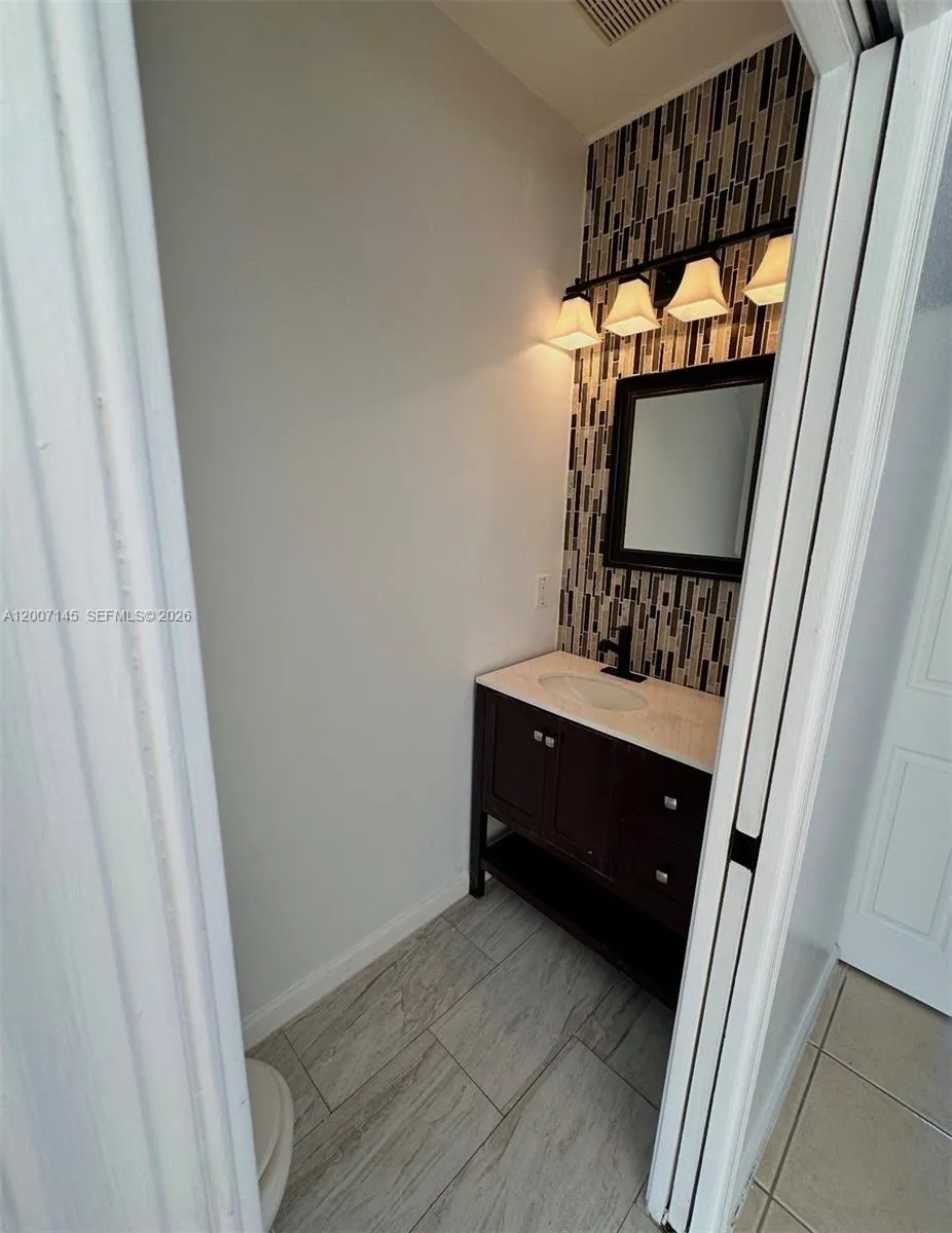 2641 Sw 83rd Ave 102, Miramar, Florida 33025, Miramar, Florida 33025, 3 Bedrooms Bedrooms, ,2 BathroomsBathrooms,Residential Lease,For Rent,2641 Sw 83rd Ave 102, Miramar, Florida 33025,A12007145