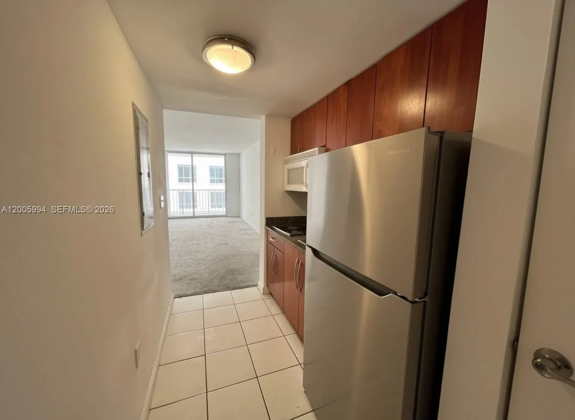 1200 Brickell Bay Dr 1910, Miami, Florida 33131, Miami, Florida 33131, ,1 BathroomBathrooms,Residential Lease,For Rent,1200 Brickell Bay Dr 1910, Miami, Florida 33131,A12005994