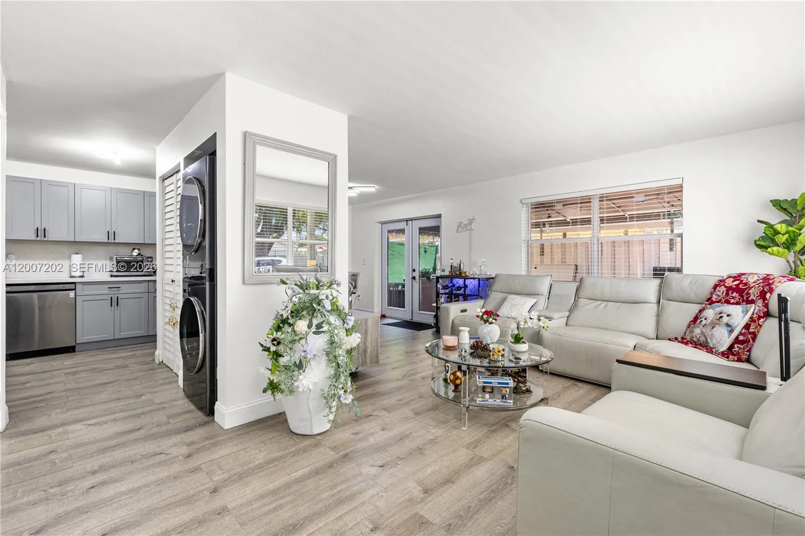 203 Ne 12th Ave 203, Homestead, Florida 33030, Homestead, Florida 33030, 2 Bedrooms Bedrooms, ,1 BathroomBathrooms,Residential,For Sale,203 Ne 12th Ave 203, Homestead, Florida 33030,A12007202
