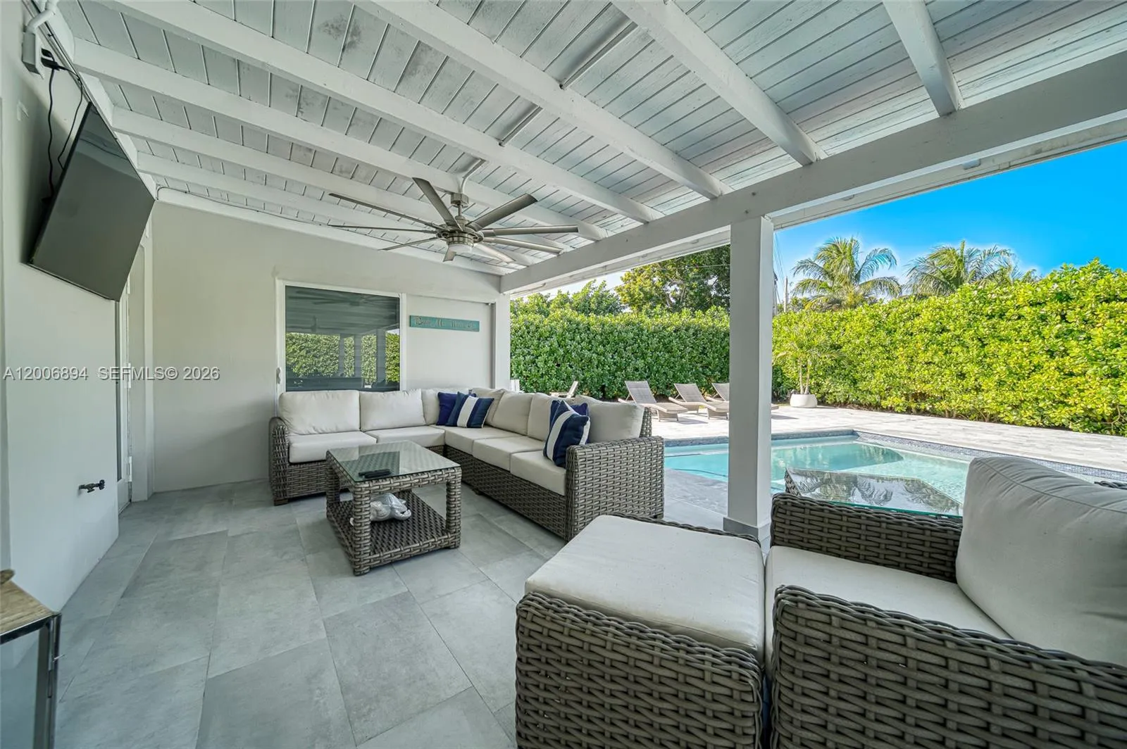 10600 Sw 80th Ct 1, Miami, Florida 33156, Miami, Florida 33156, 4 Bedrooms Bedrooms, ,3 BathroomsBathrooms,Residential Lease,For Rent,10600 Sw 80th Ct 1, Miami, Florida 33156,A12006894