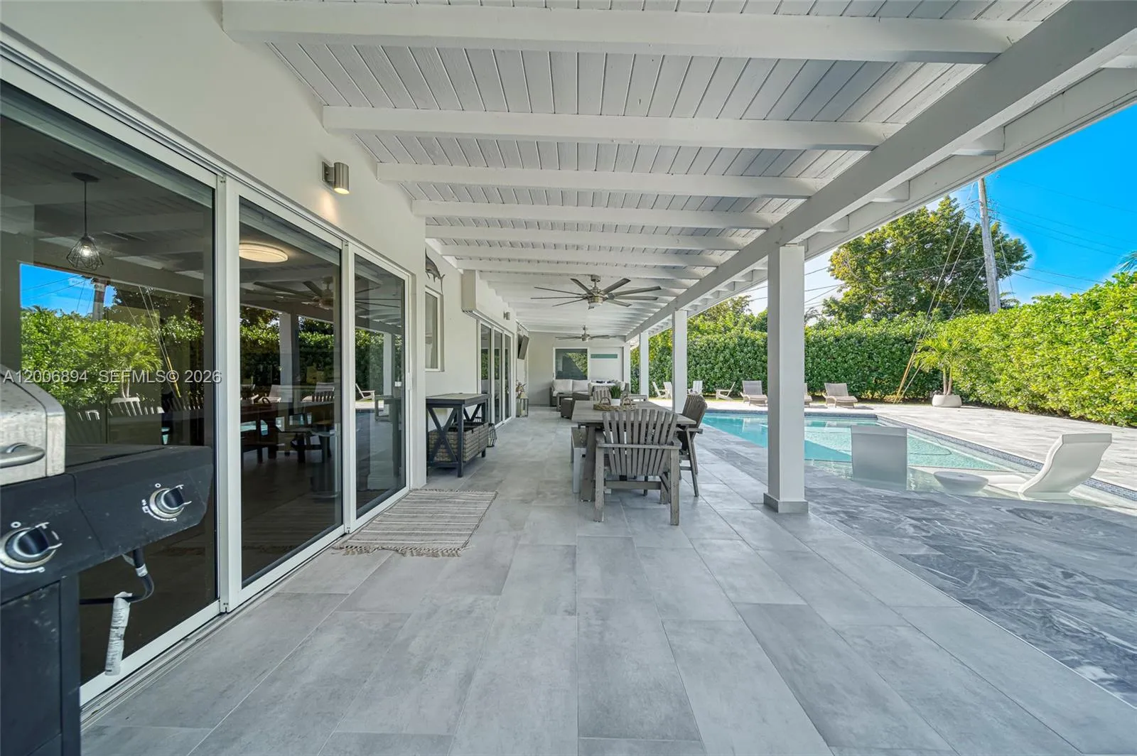 10600 Sw 80th Ct 1, Miami, Florida 33156, Miami, Florida 33156, 4 Bedrooms Bedrooms, ,3 BathroomsBathrooms,Residential Lease,For Rent,10600 Sw 80th Ct 1, Miami, Florida 33156,A12006894