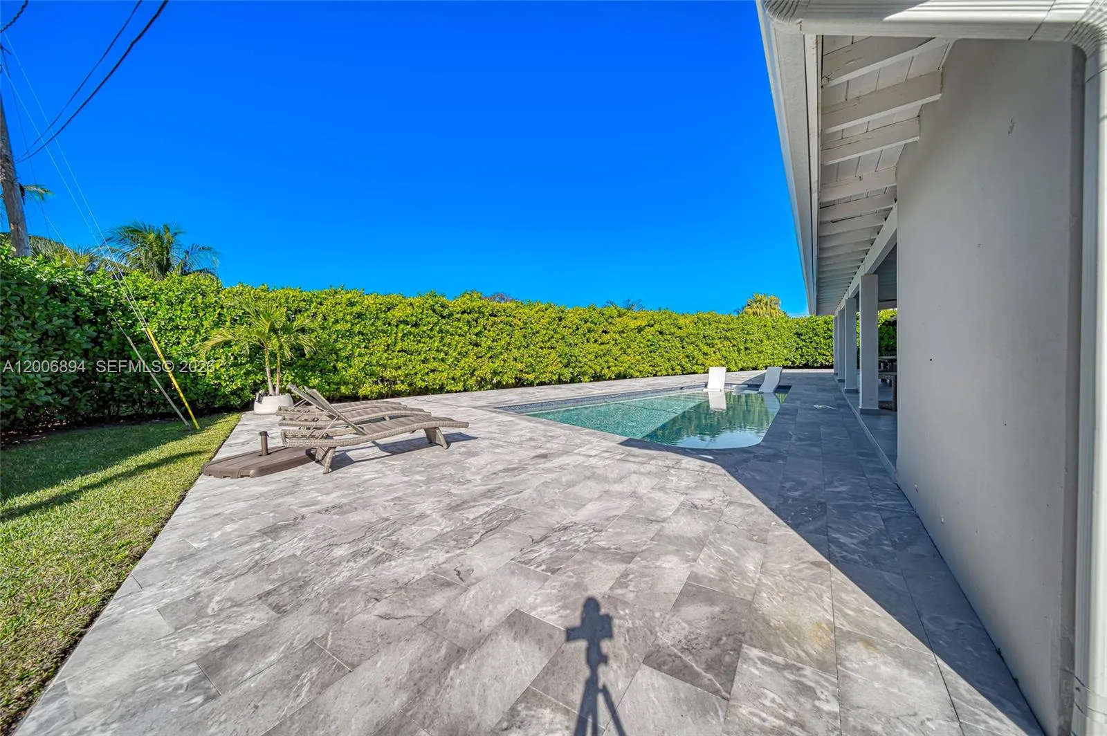 10600 Sw 80th Ct 1, Miami, Florida 33156, Miami, Florida 33156, 4 Bedrooms Bedrooms, ,3 BathroomsBathrooms,Residential Lease,For Rent,10600 Sw 80th Ct 1, Miami, Florida 33156,A12006894