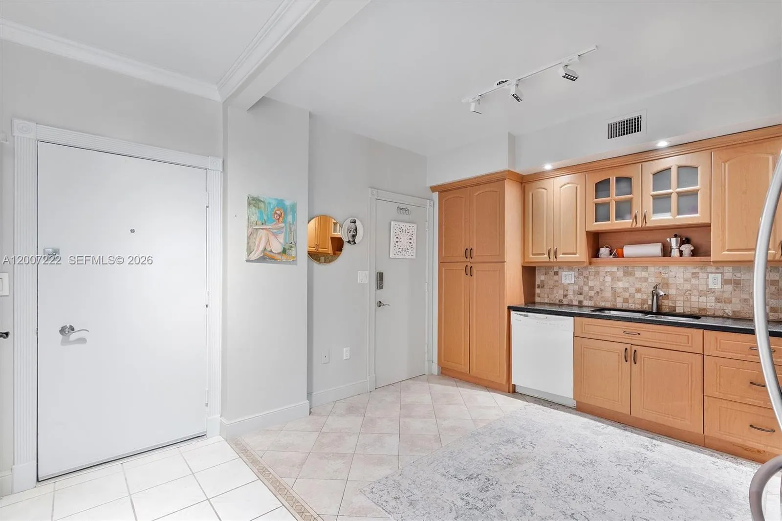 1701 S Ocean Dr 105, Hollywood, Florida 33019, Hollywood, Florida 33019, 1 Bedroom Bedrooms, ,1 BathroomBathrooms,Residential,For Sale,1701 S Ocean Dr 105, Hollywood, Florida 33019,A12007222