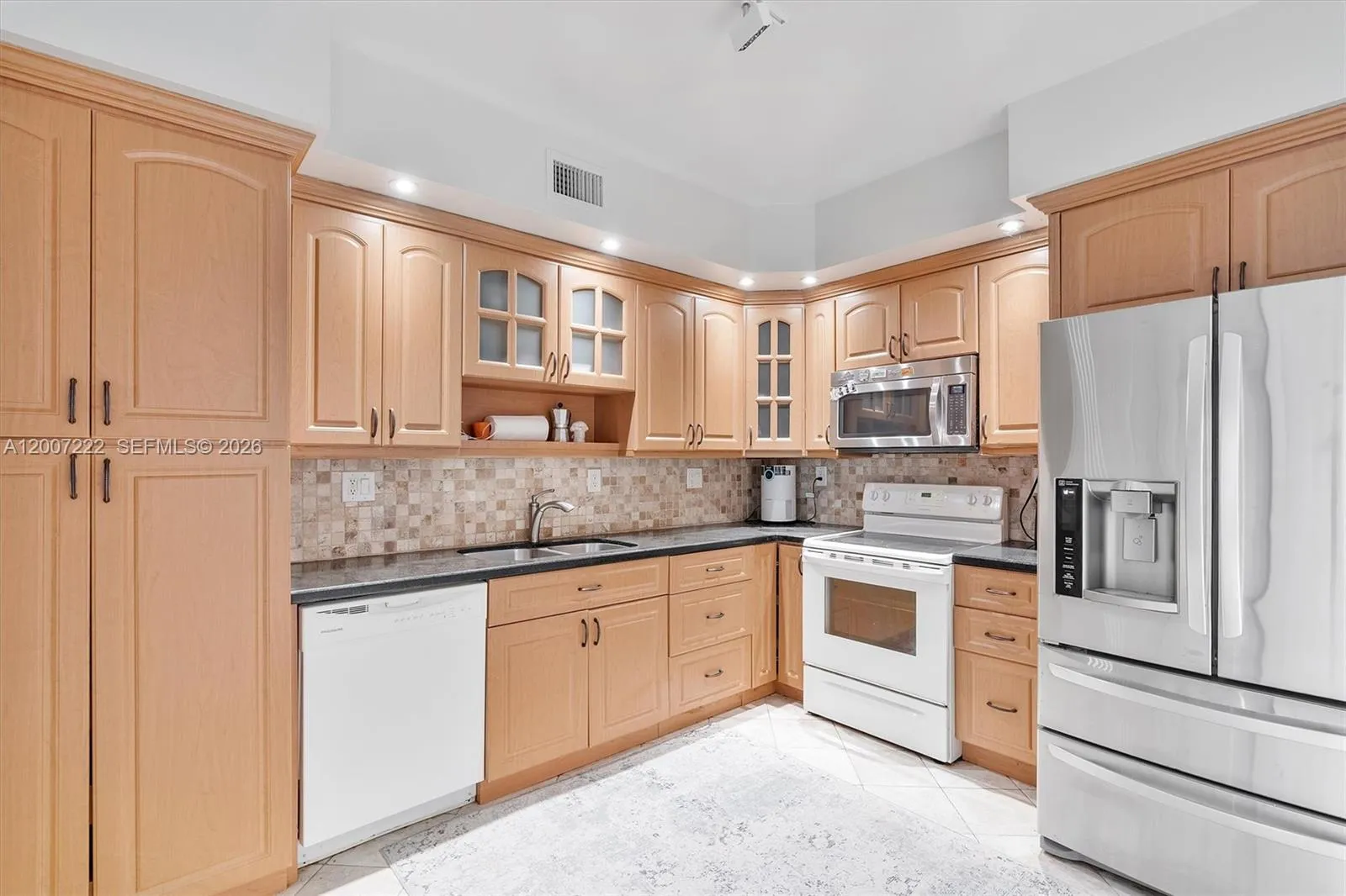 1701 S Ocean Dr 105, Hollywood, Florida 33019, Hollywood, Florida 33019, 1 Bedroom Bedrooms, ,1 BathroomBathrooms,Residential,For Sale,1701 S Ocean Dr 105, Hollywood, Florida 33019,A12007222