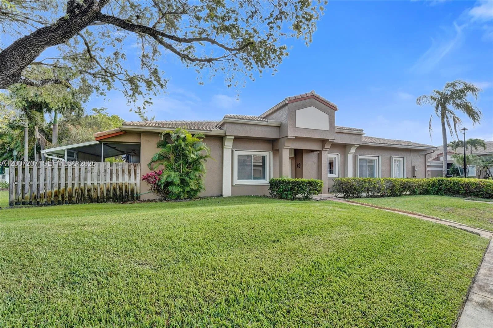 10131 Lombardy Dr, Tamarac, Florida 33321, Tamarac, Florida 33321, 3 Bedrooms Bedrooms, 1 Room Rooms,2 BathroomsBathrooms,Residential,For Sale,10131 Lombardy Dr, Tamarac, Florida 33321,A12007207