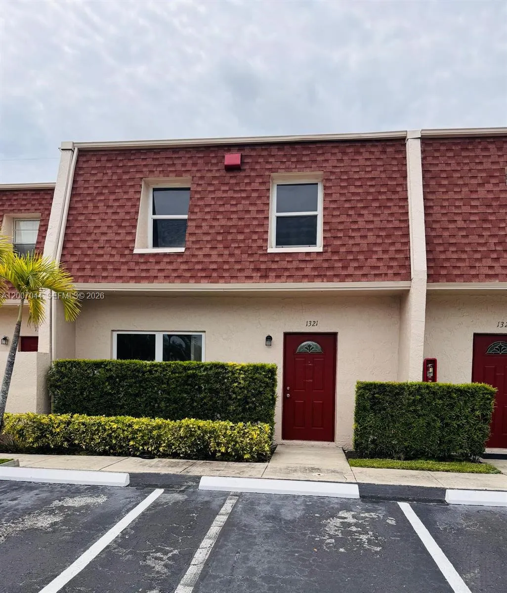 1321 Partridge Close 60, Pompano Beach, Florida 33, Pompano Beach, Florida 33064, 4 Bedrooms Bedrooms, ,2 BathroomsBathrooms,Residential,For Sale,1321 Partridge Close 60, Pompano Beach, Florida 33,A12007044