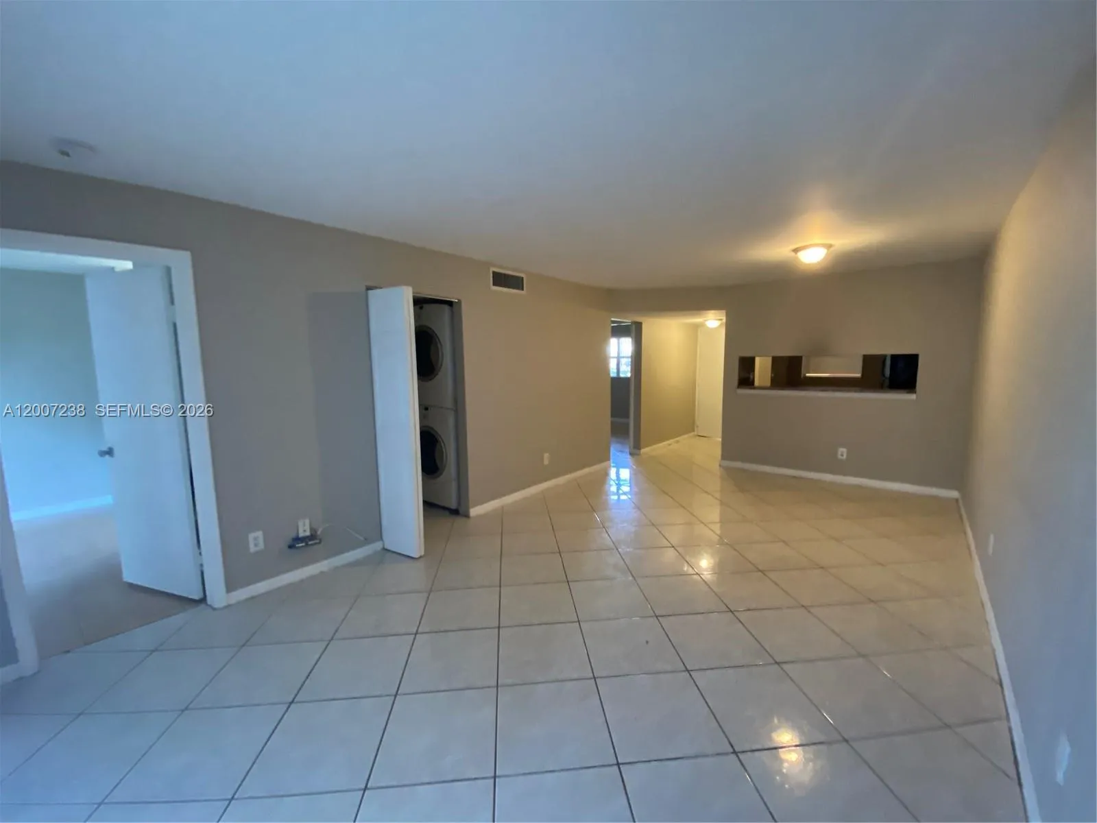 3399 Foxcroft Rd 103, Miramar, Florida 33025, Miramar, Florida 33025, 2 Bedrooms Bedrooms, ,2 BathroomsBathrooms,Residential Lease,For Rent,3399 Foxcroft Rd 103, Miramar, Florida 33025,A12007238