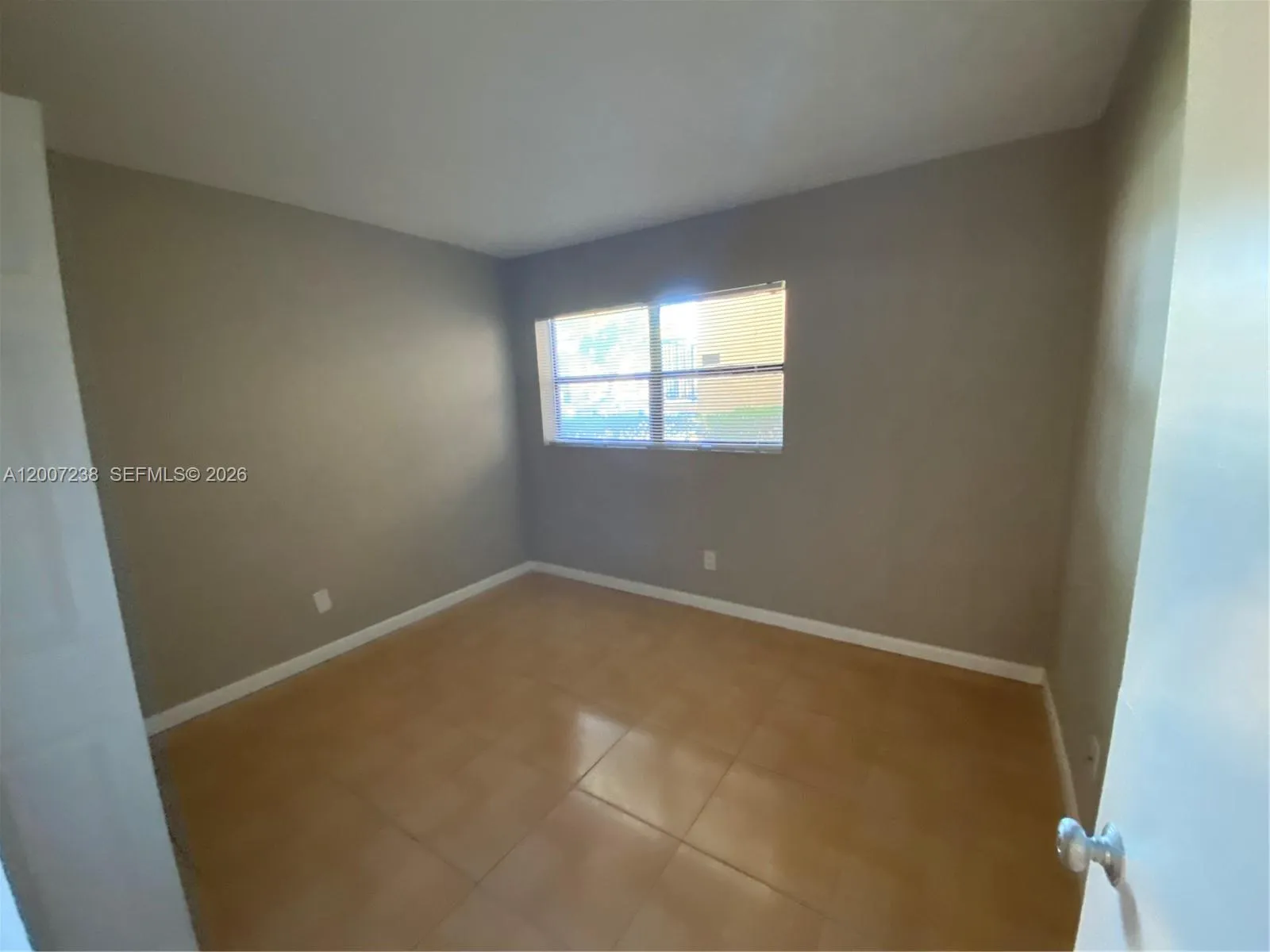 3399 Foxcroft Rd 103, Miramar, Florida 33025, Miramar, Florida 33025, 2 Bedrooms Bedrooms, ,2 BathroomsBathrooms,Residential Lease,For Rent,3399 Foxcroft Rd 103, Miramar, Florida 33025,A12007238