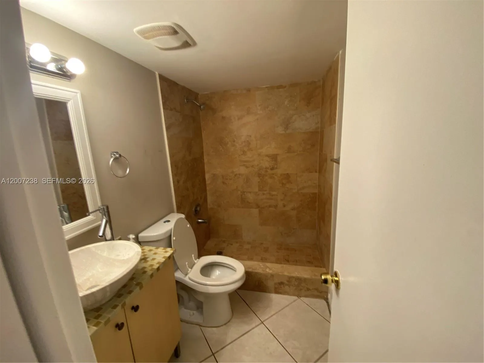 3399 Foxcroft Rd 103, Miramar, Florida 33025, Miramar, Florida 33025, 2 Bedrooms Bedrooms, ,2 BathroomsBathrooms,Residential Lease,For Rent,3399 Foxcroft Rd 103, Miramar, Florida 33025,A12007238