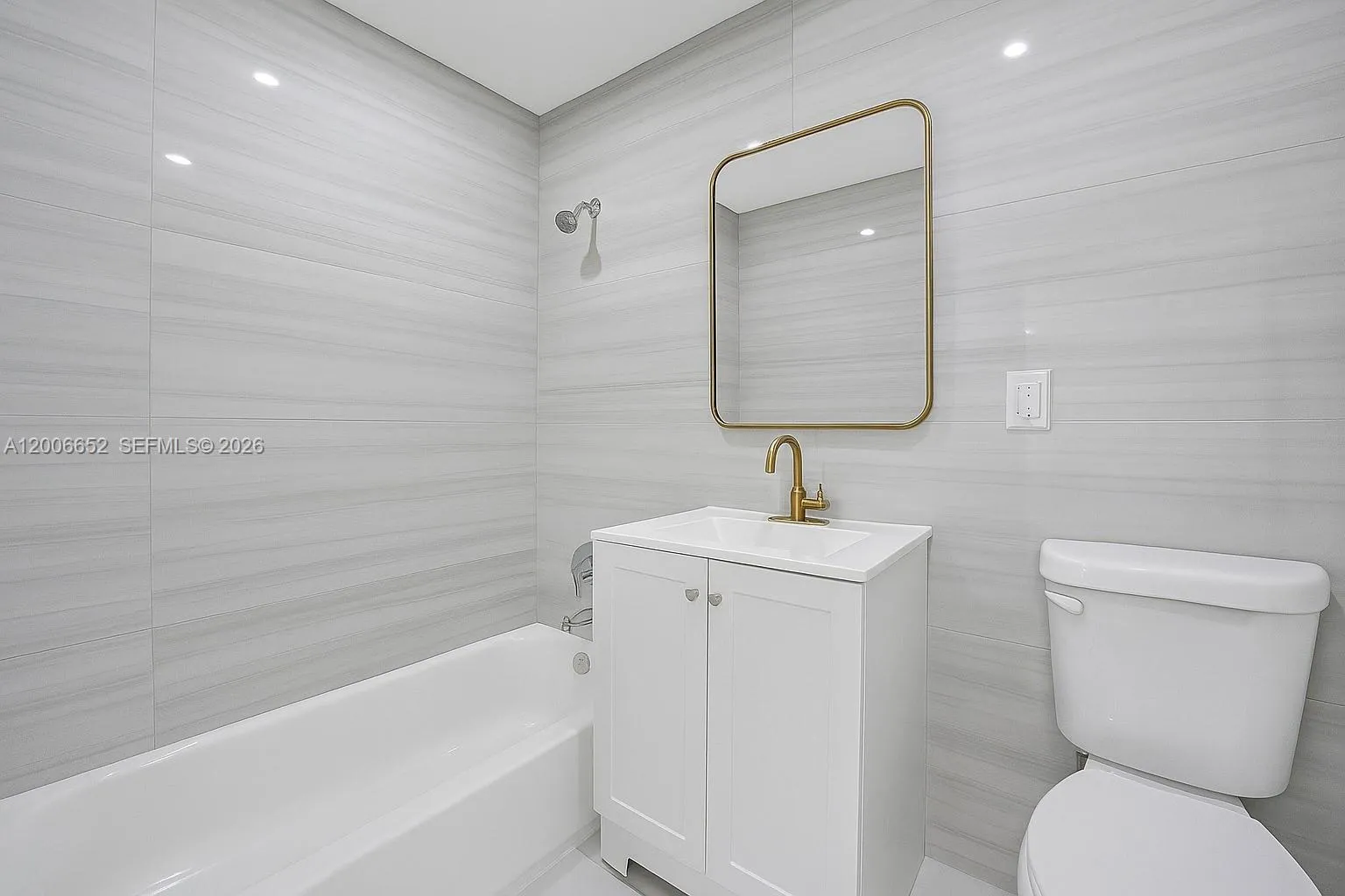 105 Nw 14th Way 0, Dania Beach, Florida 33004, Dania Beach, Florida 33004, 2 Bedrooms Bedrooms, ,1 BathroomBathrooms,Residential Lease,For Rent,105 Nw 14th Way 0, Dania Beach, Florida 33004,A12006652