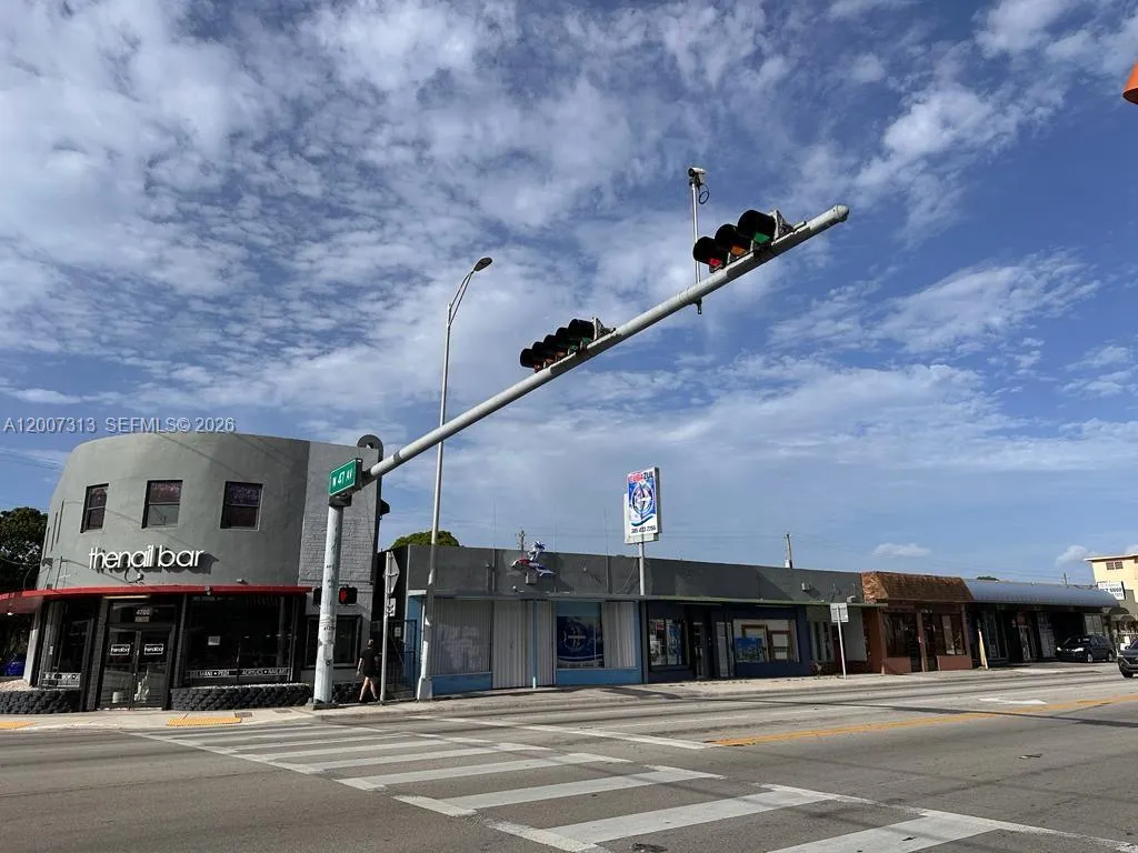 Miami, Florida 33134, ,Commercial Lease,For Rent,A12007313
