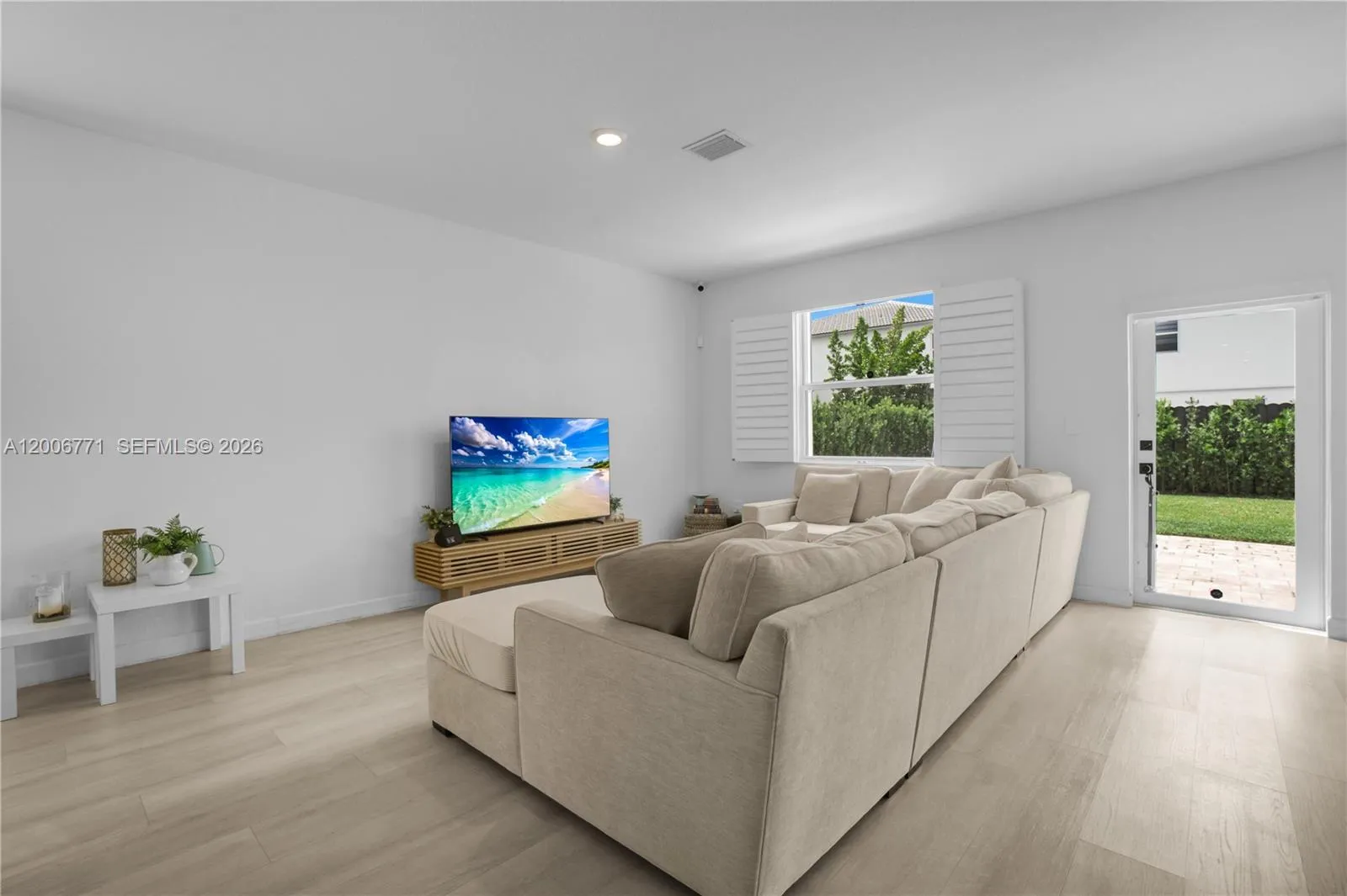14836 Sw 162nd St, Miami, Florida 33187, Miami, Florida 33187, 3 Bedrooms Bedrooms, ,3 BathroomsBathrooms,Residential,For Sale,14836 Sw 162nd St, Miami, Florida 33187,A12006771