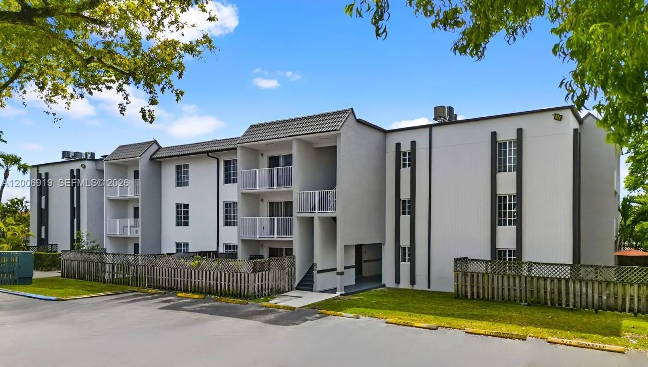 5020 Nw 79th Ave 303, Doral, Florida 33166, Doral, Florida 33166, 2 Bedrooms Bedrooms, ,2 BathroomsBathrooms,Residential Lease,For Rent,5020 Nw 79th Ave 303, Doral, Florida 33166,A12006919 5020 Nw 79th Ave 303, Doral, Florida 33166, Doral, Florida 33166, 2 Bedrooms Bedrooms, ,2 BathroomsBathrooms,Residential Lease,For Rent,5020 Nw 79th Ave 303, Doral, Florida 33166,A12006919