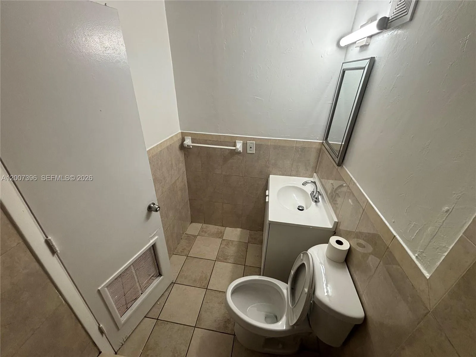 7841 Johnson St 123, Pembroke Pines, Florida 33024, Pembroke Pines, Florida 33024, ,1 BathroomBathrooms,Residential Lease,For Rent,7841 Johnson St 123, Pembroke Pines, Florida 33024,A12007396