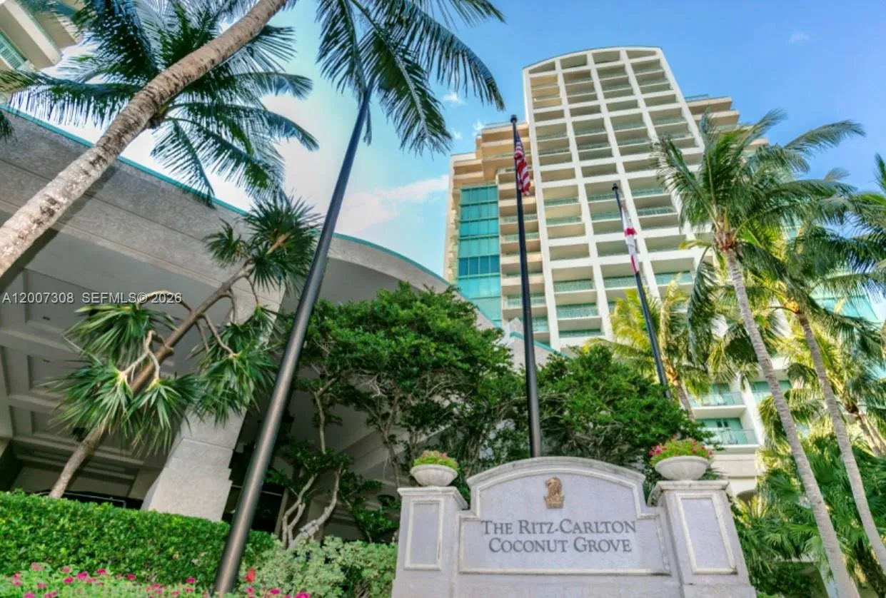 3400 Sw 27th Ave 805, Coconut Grove, Florida 33133, Coconut Grove, Florida 33133, 2 Bedrooms Bedrooms, ,2 BathroomsBathrooms,Residential,For Sale,3400 Sw 27th Ave 805, Coconut Grove, Florida 33133,A12007308