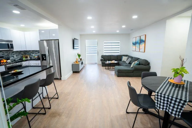 5290 Palm Ave, Hialeah, Florida 33012, Hialeah, Florida 33012, 3 Bedrooms Bedrooms, ,2 BathroomsBathrooms,Residential,For Sale,5290 Palm Ave, Hialeah, Florida 33012,A12007406