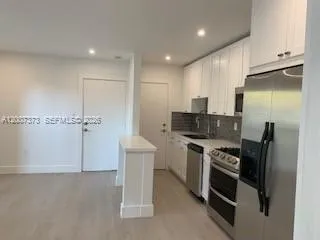 6310 Sw 79th St 24, South Miami, Florida 33143, South Miami, Florida 33143, 1 Bedroom Bedrooms, ,1 BathroomBathrooms,Residential Lease,For Rent,6310 Sw 79th St 24, South Miami, Florida 33143,A12007373