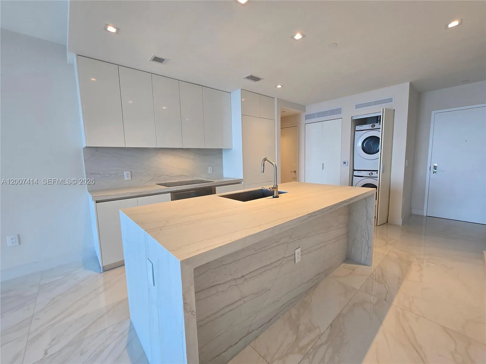 700 Ne 24 St 3104, Miami, Florida 33137, Miami, Florida 33137, 1 Bedroom Bedrooms, ,2 BathroomsBathrooms,Residential Lease,For Rent,700 Ne 24 St 3104, Miami, Florida 33137,A12007414
