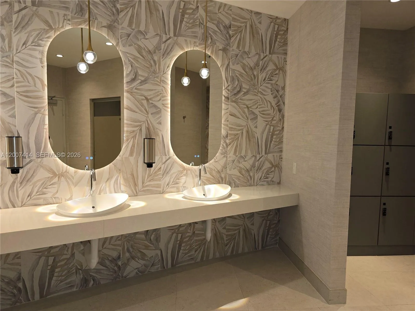 700 Ne 24 St 3104, Miami, Florida 33137, Miami, Florida 33137, 1 Bedroom Bedrooms, ,2 BathroomsBathrooms,Residential Lease,For Rent,700 Ne 24 St 3104, Miami, Florida 33137,A12007414
