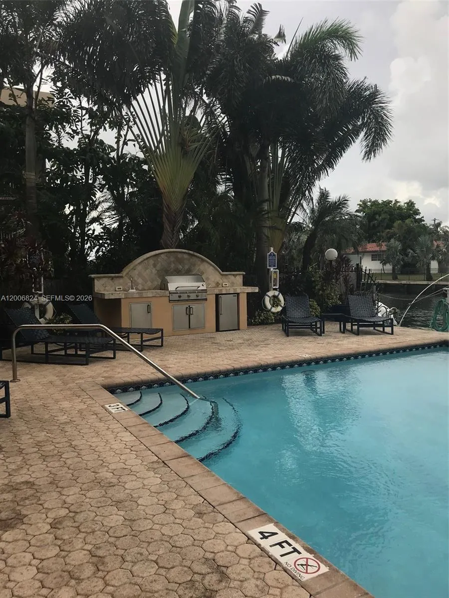 Pool BBQ Area