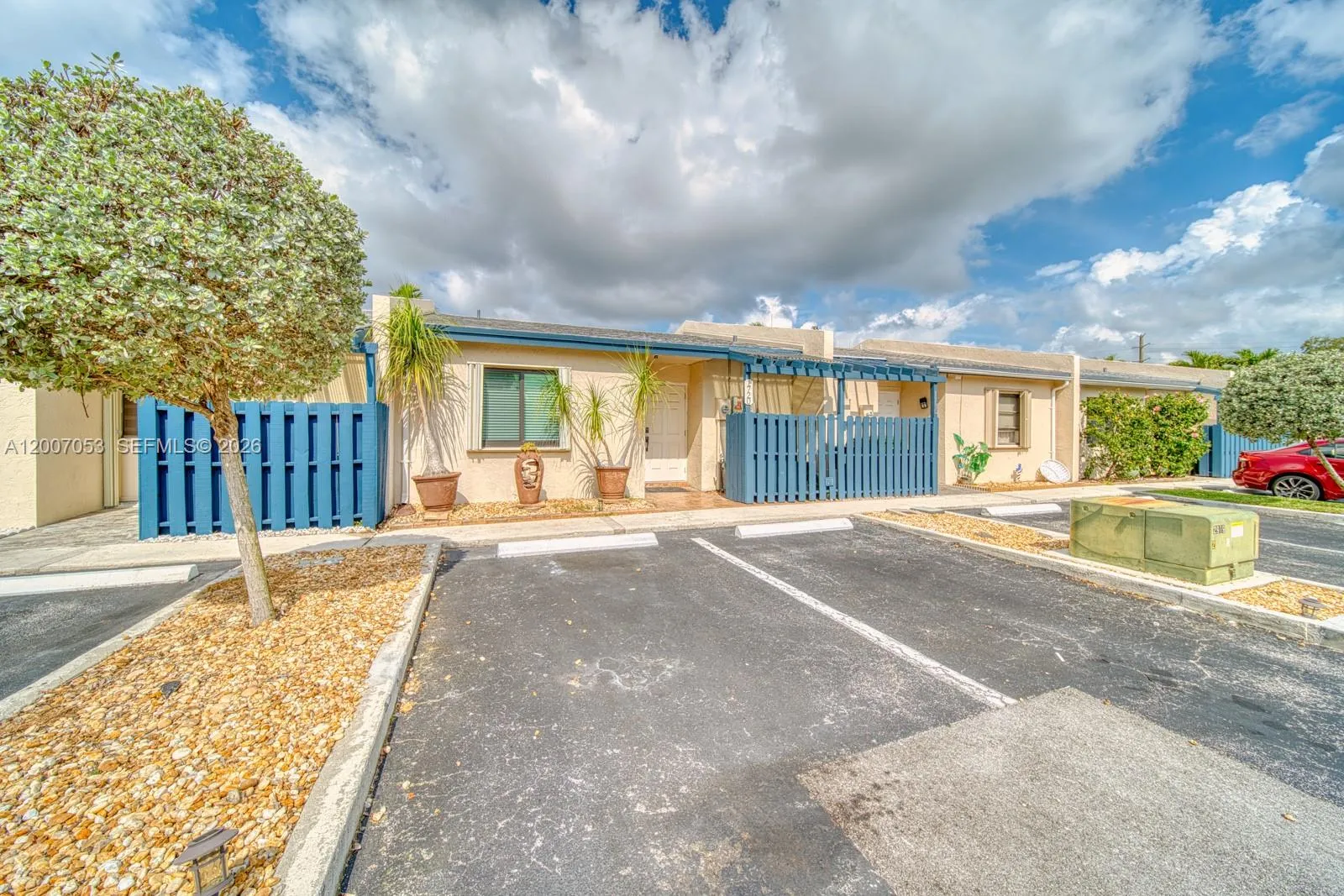 1720 Nw 92nd Ave, Pembroke Pines, Florida 33024, Pembroke Pines, Florida 33024, 2 Bedrooms Bedrooms, ,2 BathroomsBathrooms,Residential,For Sale,1720 Nw 92nd Ave, Pembroke Pines, Florida 33024,A12007053