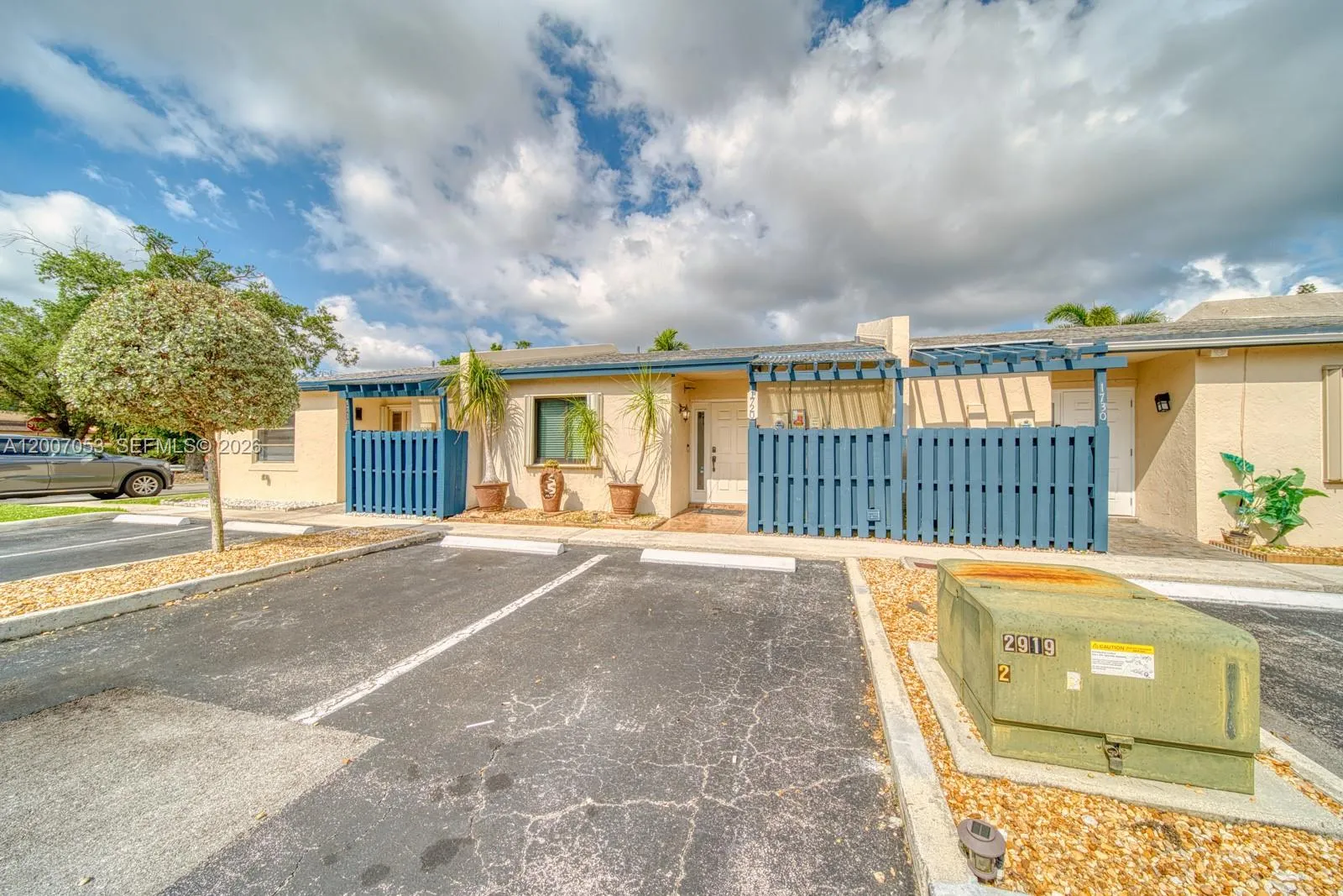 1720 Nw 92nd Ave, Pembroke Pines, Florida 33024, Pembroke Pines, Florida 33024, 2 Bedrooms Bedrooms, ,2 BathroomsBathrooms,Residential,For Sale,1720 Nw 92nd Ave, Pembroke Pines, Florida 33024,A12007053