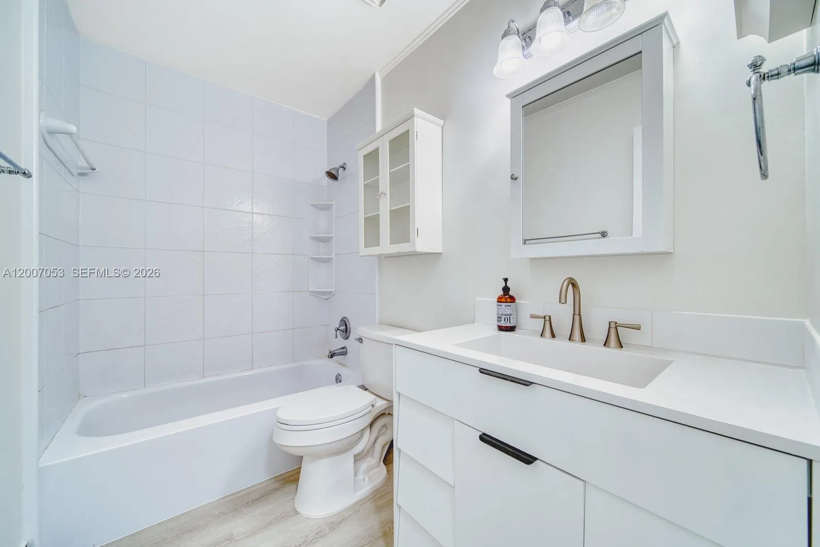 1720 Nw 92nd Ave, Pembroke Pines, Florida 33024, Pembroke Pines, Florida 33024, 2 Bedrooms Bedrooms, ,2 BathroomsBathrooms,Residential,For Sale,1720 Nw 92nd Ave, Pembroke Pines, Florida 33024,A12007053