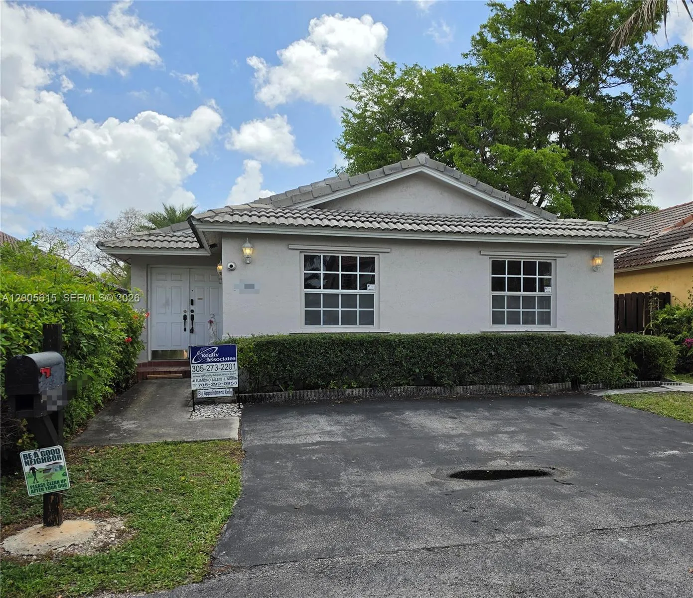 5335 Sw 153rd Ave, Miami, Florida 33185, Miami, Florida 33185, 3 Bedrooms Bedrooms, 7 Rooms Rooms,2 BathroomsBathrooms,Residential,For Sale,5335 Sw 153rd Ave, Miami, Florida 33185,A12005615