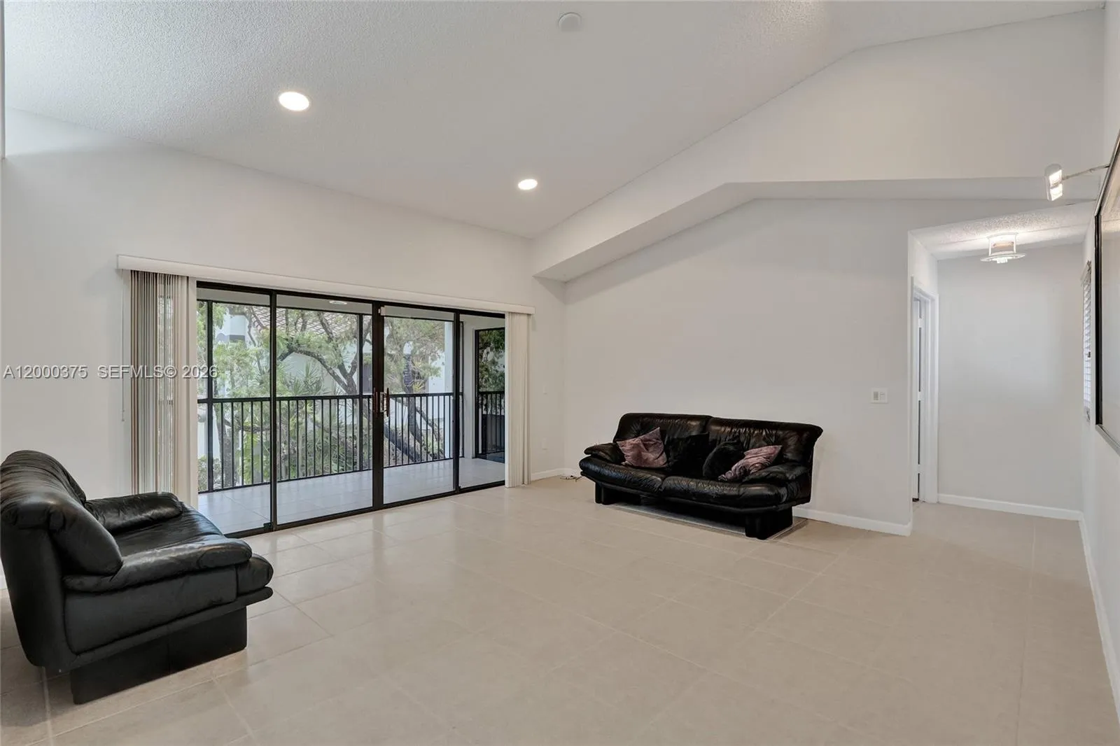 7525 Nw 61st Ter 804, Parkland, Florida 33067, Parkland, Florida 33067, 3 Bedrooms Bedrooms, ,2 BathroomsBathrooms,Residential,For Sale,7525 Nw 61st Ter 804, Parkland, Florida 33067,A12000375