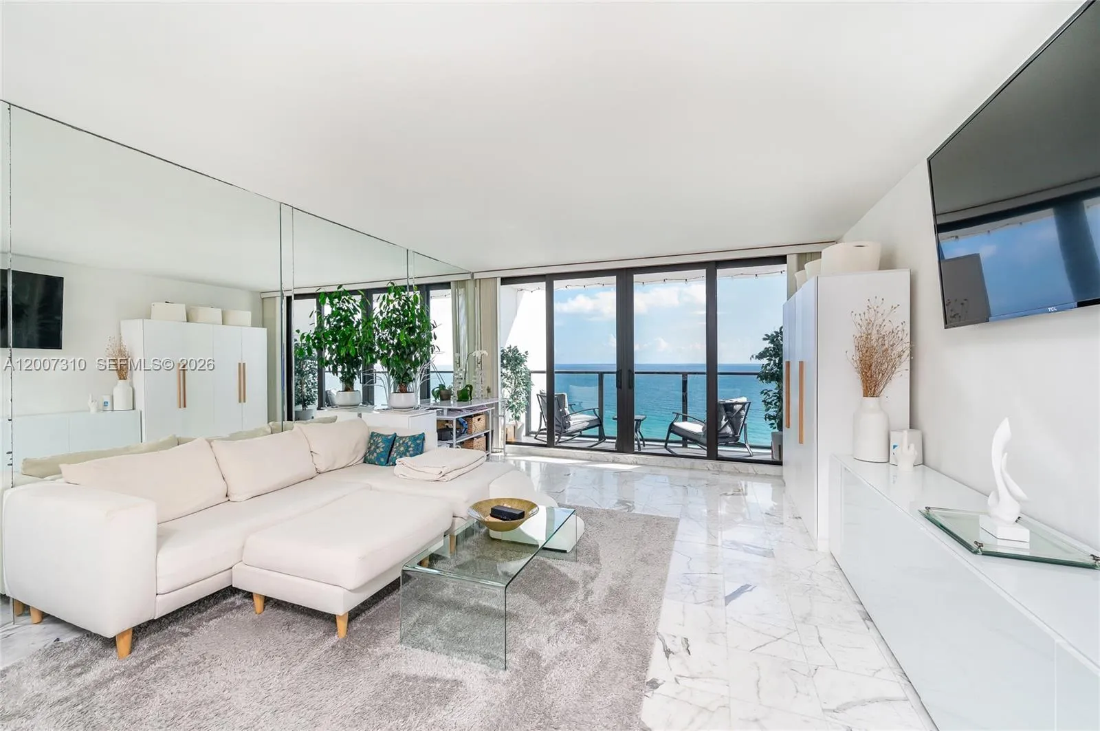 2301 S Ocean Dr 1102, Hollywood, Florida 33019, Hollywood, Florida 33019, 1 Bedroom Bedrooms, ,1 BathroomBathrooms,Residential,For Sale,2301 S Ocean Dr 1102, Hollywood, Florida 33019,A12007310