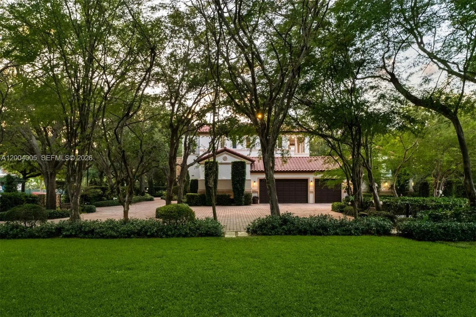 255 Cocoplum Rd, Coral Gables, Florida 33143, Coral Gables, Florida 33143, 6 Bedrooms Bedrooms, ,7 BathroomsBathrooms,Residential,For Sale,255 Cocoplum Rd, Coral Gables, Florida 33143,A12004005