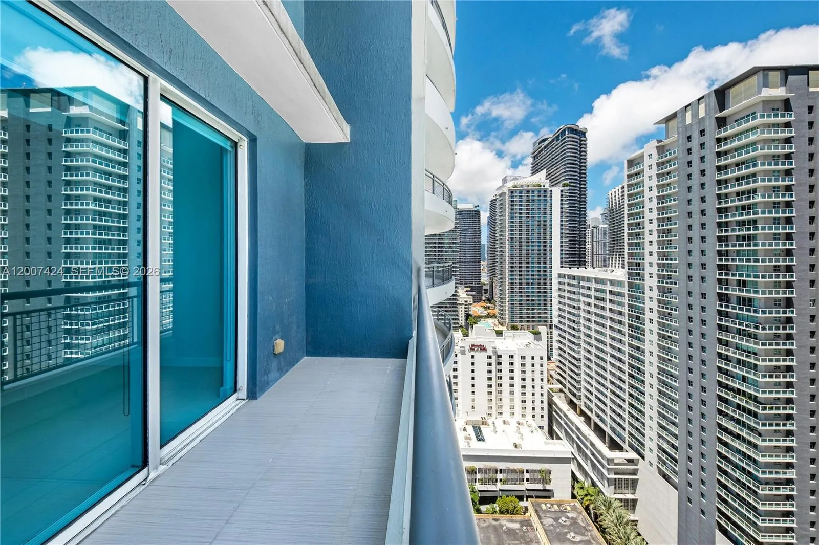 60 Sw 13th St 2420, Miami, Florida 33130, Miami, Florida 33130, 1 Bedroom Bedrooms, ,1 BathroomBathrooms,Residential Lease,For Rent,60 Sw 13th St 2420, Miami, Florida 33130,A12007424