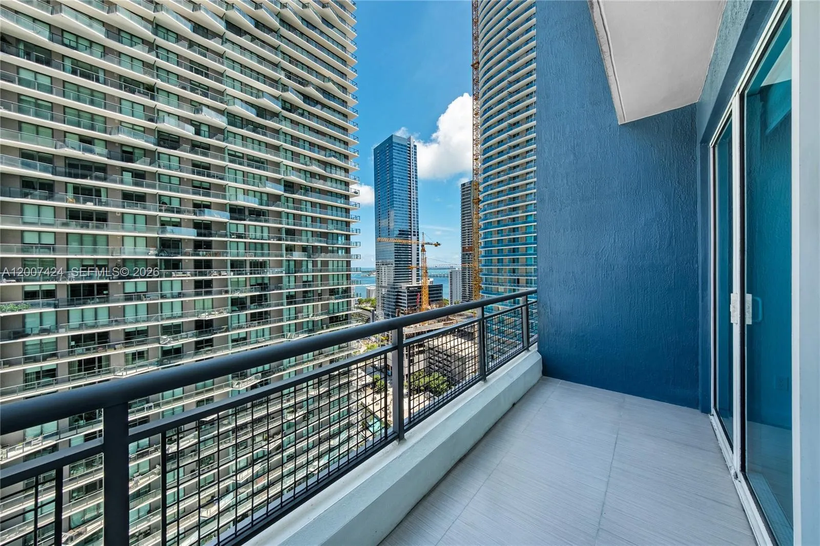 60 Sw 13th St 2420, Miami, Florida 33130, Miami, Florida 33130, 1 Bedroom Bedrooms, ,1 BathroomBathrooms,Residential Lease,For Rent,60 Sw 13th St 2420, Miami, Florida 33130,A12007424