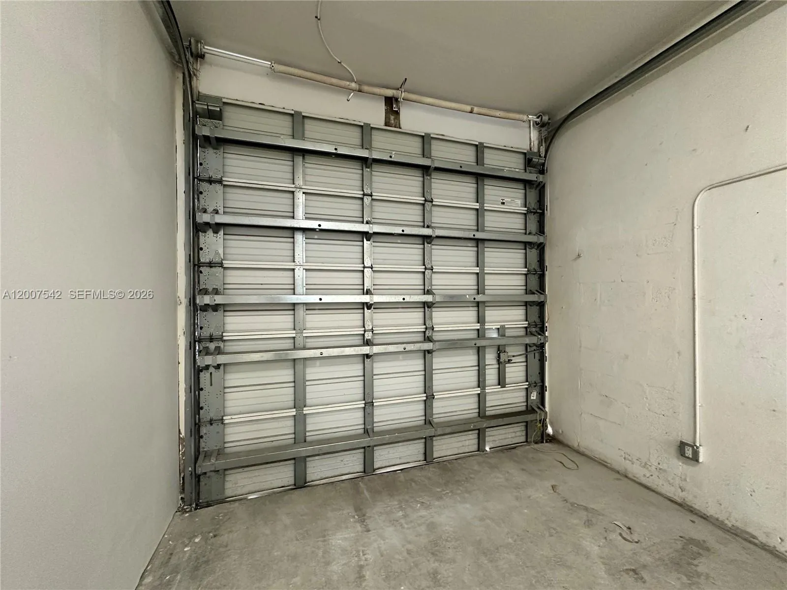 1410 N Dixie Hwy 2, Hollywood, Florida 33020, Hollywood, Florida 33020, ,Commercial Lease,For Rent,1410 N Dixie Hwy 2, Hollywood, Florida 33020,A12007542